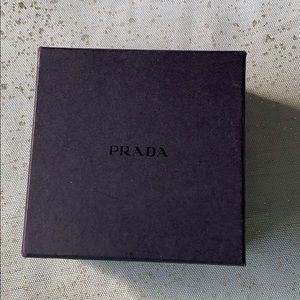 Auth mini Prada box
